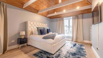 5 chambres, fer et planche à repasser, Wi-Fi