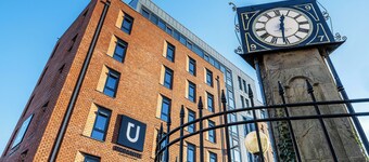 Student Only Clyde Court