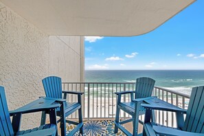 Studiosviitti, 1 suuri parisänky ja vuodesohva, parveke (Long Beach Resort 4-1107E) | Parveke