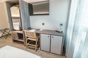 Habitació doble | Caixa forta a l'habitació, planxa i posts de planxar i wifi gratuïta