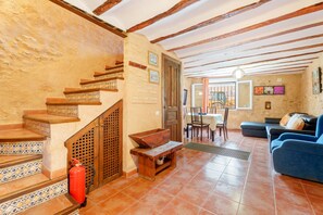 Téléviseur, foyer, jeux vidéo, lecteur de DVD