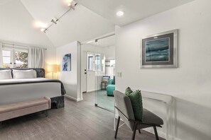 Room - Chic La Jolla Studio Steps to Ocean & Dining! (San Diego)
