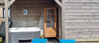 Luxury Holiday Home With Spa and Sauna