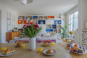 Comfort Apartment, Balcony, City View | Dining room - Paris Les Amandiers Residence (Paris)