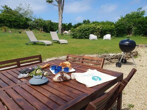 屋外ダイニングエリア