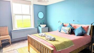 3 Schlafzimmer, Bügeleisen/Bügelbrett, WLAN, Bettwäsche