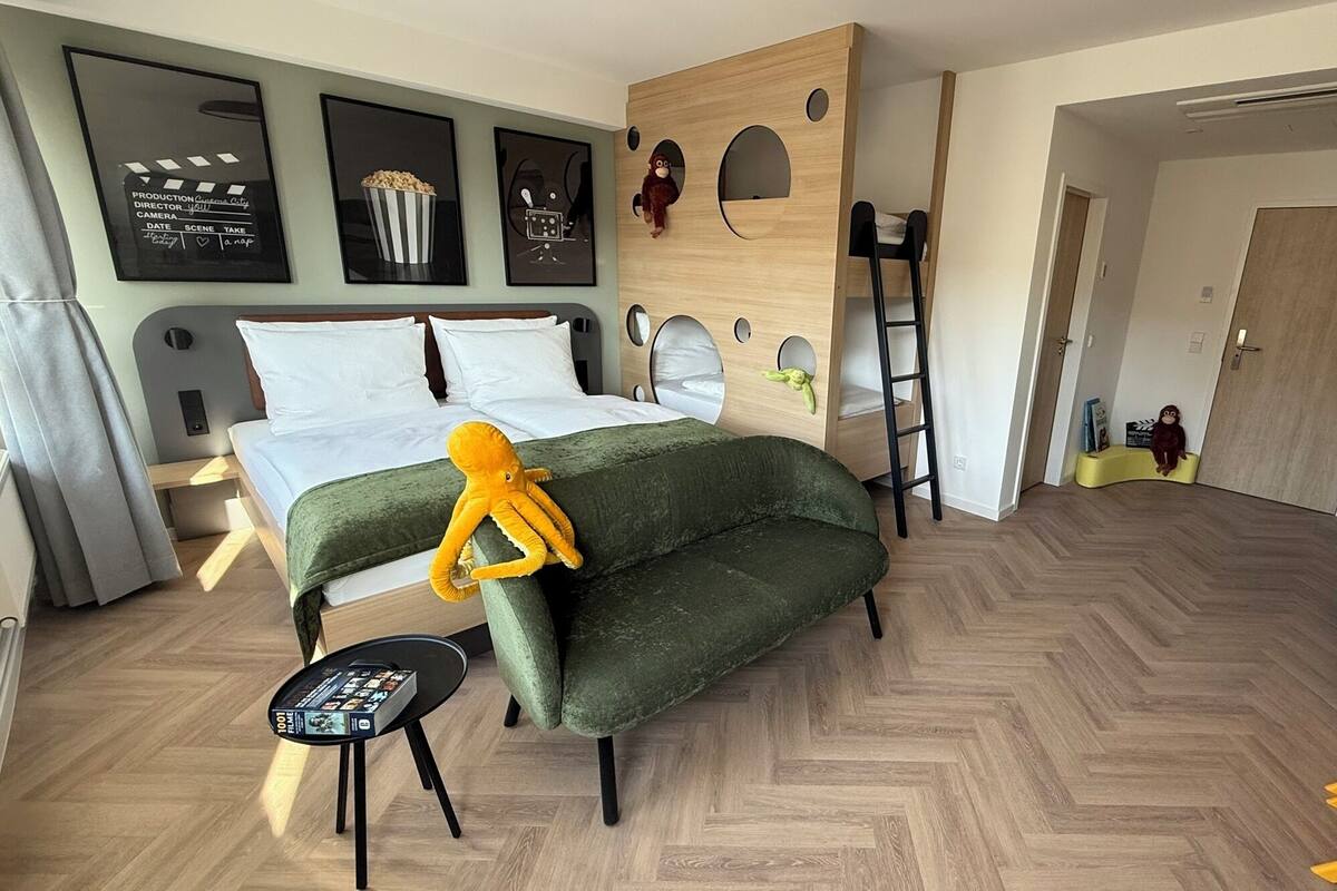 In-room safe, laptop workspace, blackout curtains, soundproofing