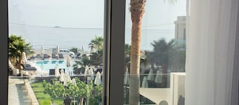 Saint George Gournes Bay