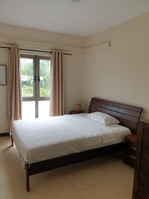 3 chambres, fer et planche Ă repasser, Wi-Fi, draps fournis