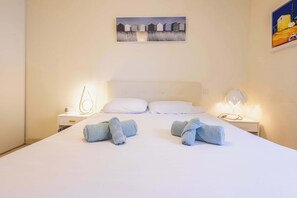 2 Schlafzimmer, Bügeleisen/Bügelbrett, Reisekinderbett, WLAN