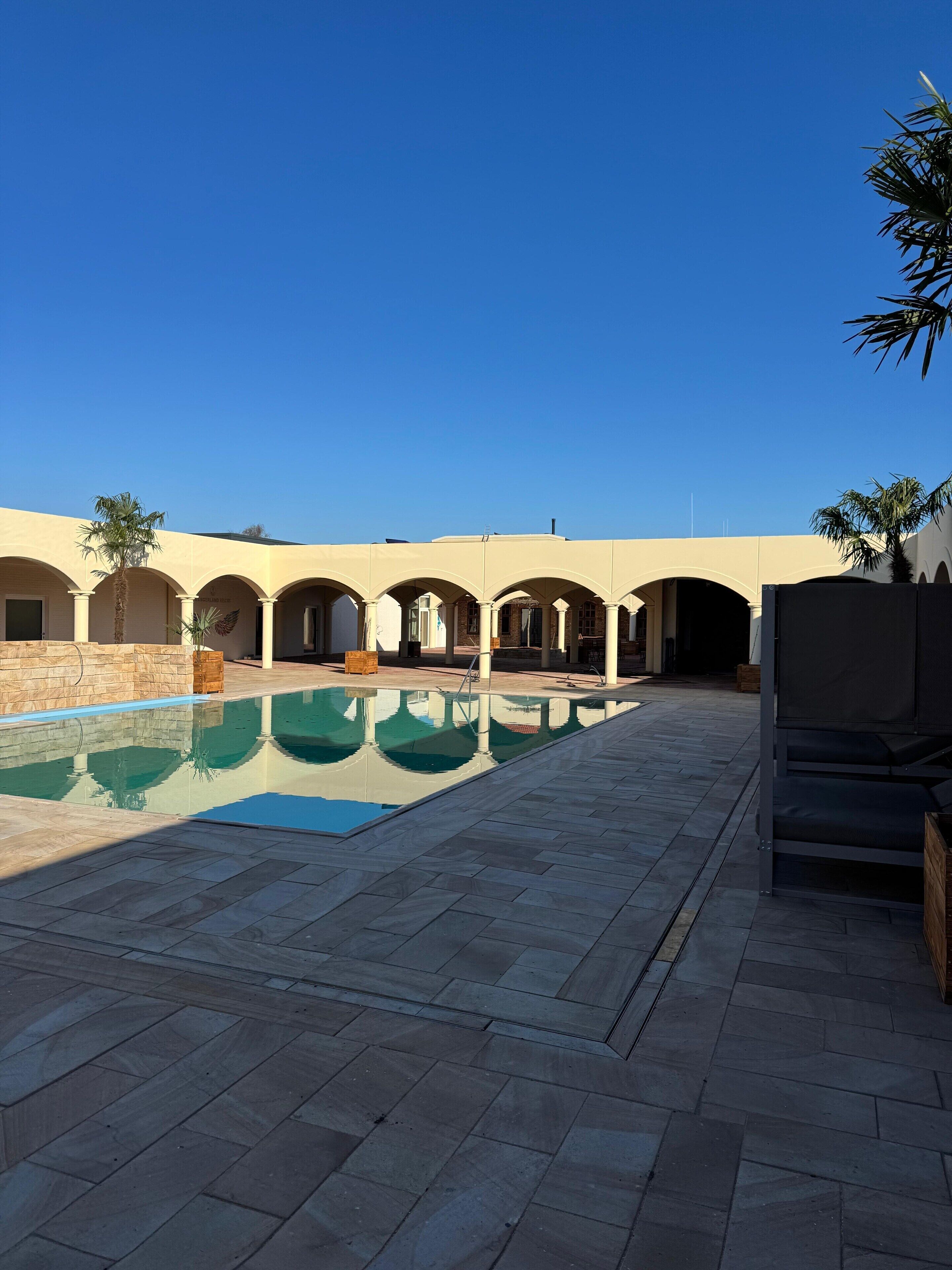 Lejlighed | Pool | Udendørs pool