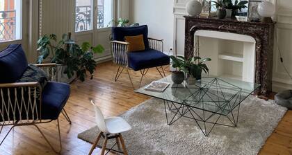 Grand bel appartement idéalement situé dans le centre