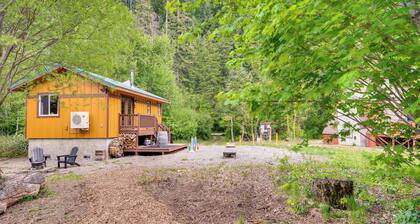 Cle Elum Cabin on the Yakima River!