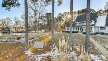 House (5 Bedrooms) | Front of property