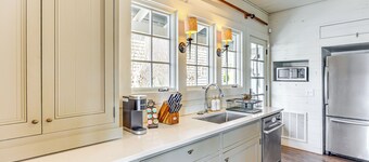 Lake Access & Boat Dock: Getaway in Dadeville!