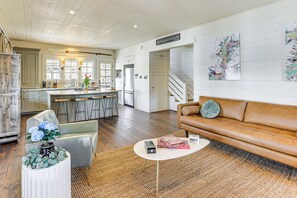 單棟房屋 (3 Bedrooms) | 內部