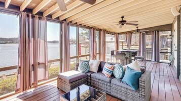 House (3 Bedrooms) | Front of property