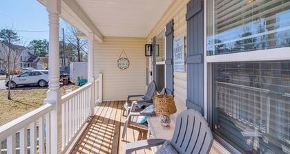 1 Mi to Colonial Beach Boardwalk: Home w/ Fire Pit