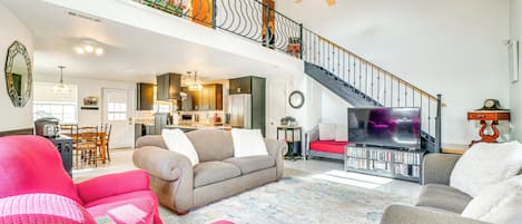 House (3 Bedrooms) | Interior