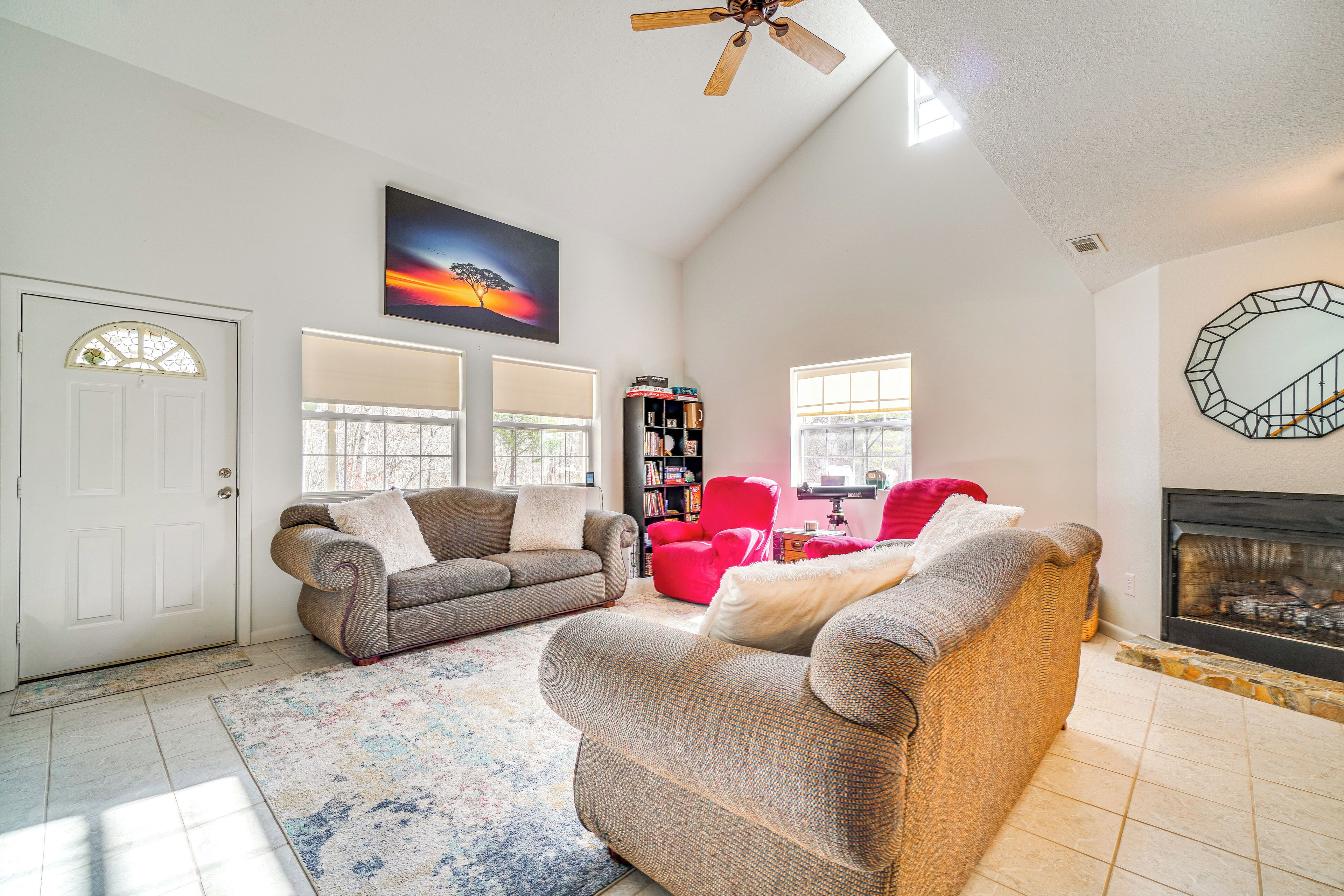 House (2 Bedrooms) | Interior