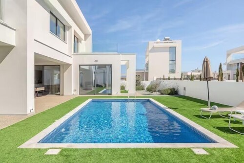 Nelia Panorama Villas