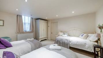 House | 3 bedrooms, Internet