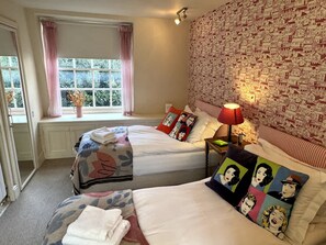 Rumah | 3 kamar tidur dan internet