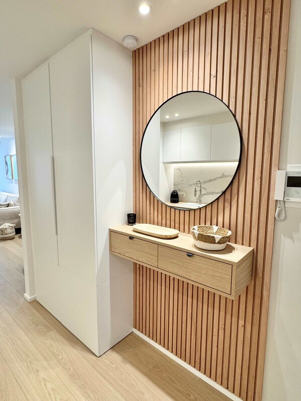 Apartment | 2 bedrooms, Internet