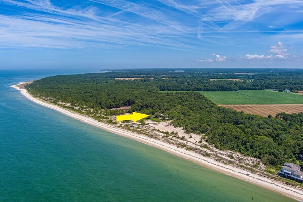 On the beach - Private Beachfront Home New to Vacation Rentals, near Cape Charles! (Cape Charles)