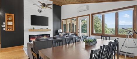 تناول الطعام