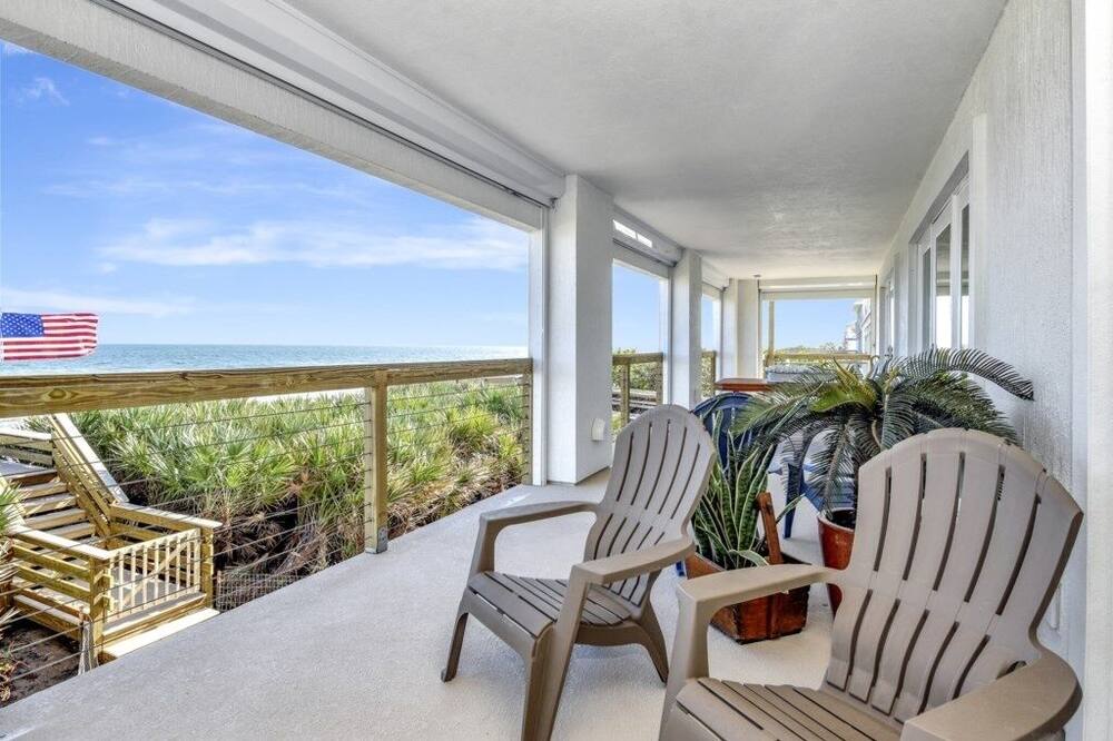 The White House On Flagler Beach - All 8 Bedroom Home
