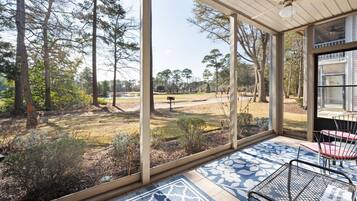 Apartment, 2 Schlafzimmer | Speisen im Freien