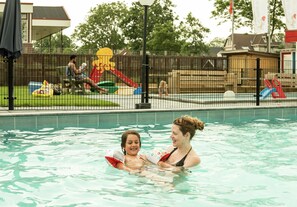 Huis | Zwembad | Een buitenzwembad