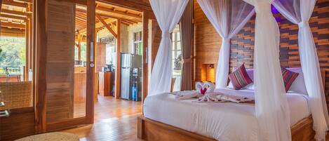 3 dormitorios, tabla de planchar con plancha, wifi gratis y ropa de cama