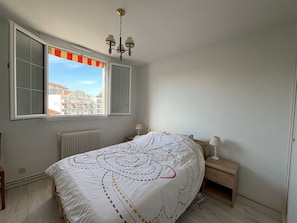 2 bedrooms, free WiFi