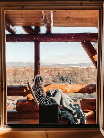 Interior. Havens Treehouse Transylvania