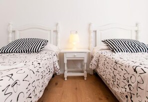 3 bedrooms, iron/ironing board
