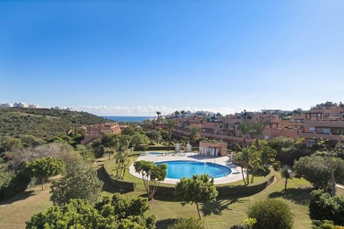 RDR447 - Rooftop terrace and views in Casares de Sol