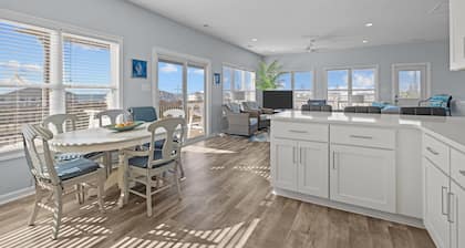 Sounds Heavenly in Emerald Isle Has Sound and Ocean Views