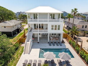 Exterior - 619 Carolina / Sleeps 12 / C Escape / Brand New Custom Home With Pool (Isle of Palms)