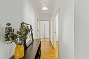 Interior - Vienna Brew Haven - Central 2BR Apartment (Vienna)