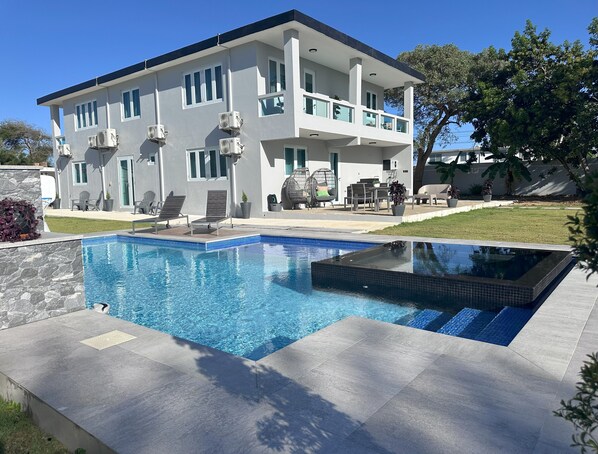Outdoor pool, a heated pool