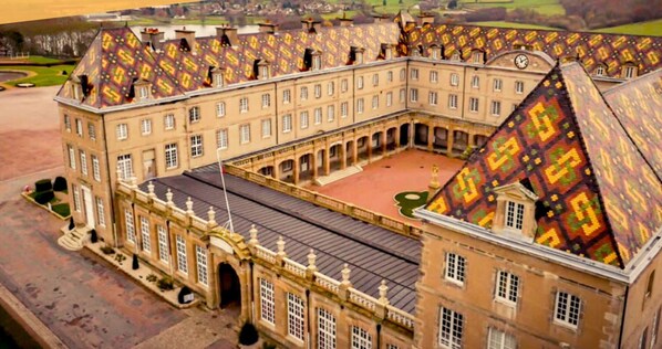 Point of interest - Art deco-cooning, (Autun)