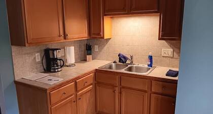 Charming 2-bedroom condo with WiFi, AC in quaint Sheboygan
