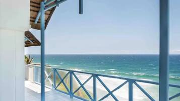 Apartment, 3 Bedrooms, Smoking, Balcony | Balcony