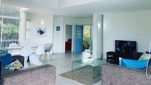 Unclassified image, 5 of 12, button - Beachfront Bliss in Ballito - 3 Bedroom Apartment (Ballito)