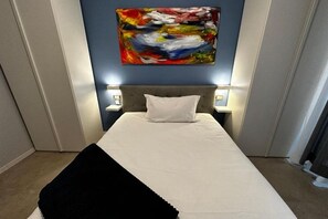 1 soverom, safe på rommet, wi-fi og sengetøy