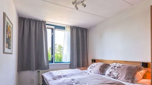 Nhà | 2 phòng ngủ, bàn ủi/dụng cụ ủi quần áo 