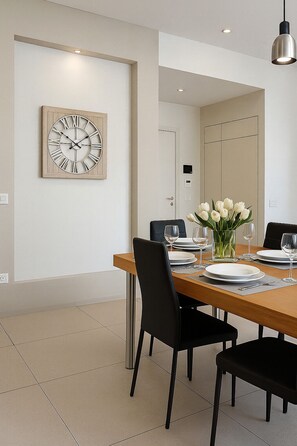 Dining - Feel at Home Away from Home:, a stone's throw from the subway  (Napoli)