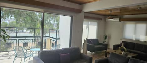 3 habitaciones y sistema de insonorización